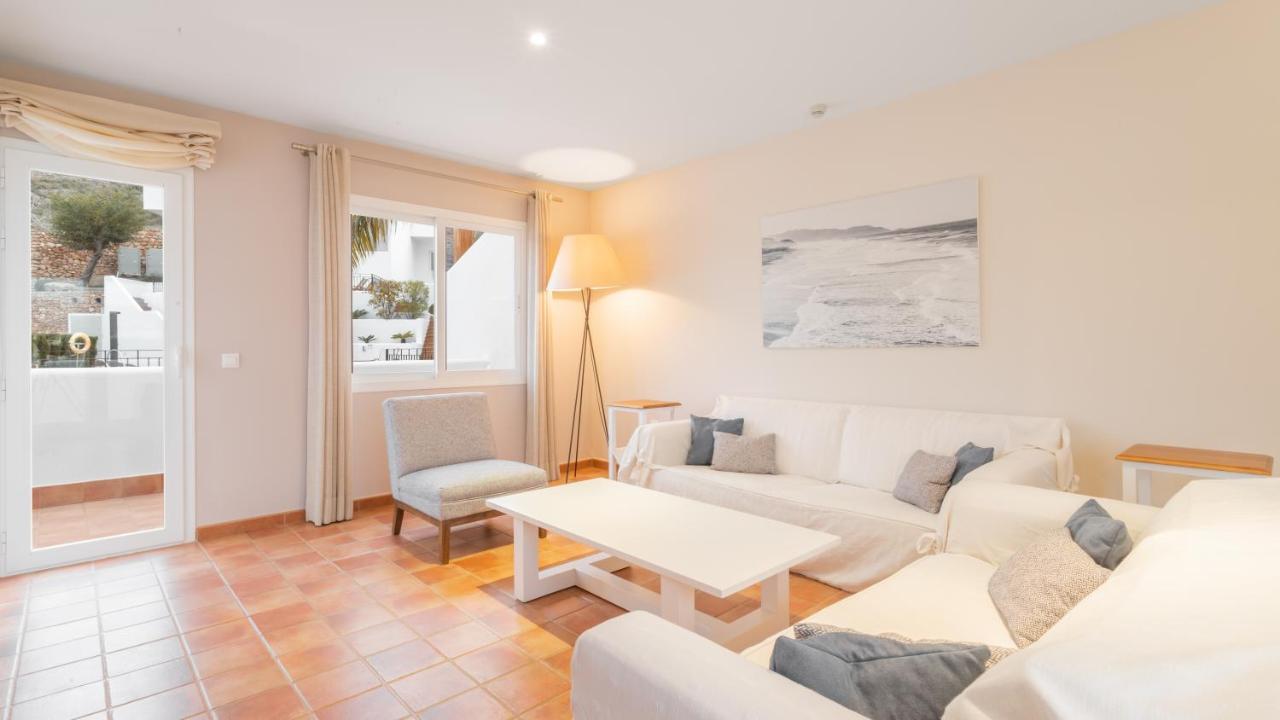 Real Agua Amarga Las Villas Екстериор снимка