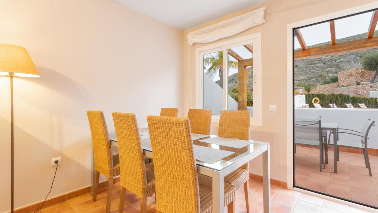 Real Agua Amarga Las Villas Екстериор снимка